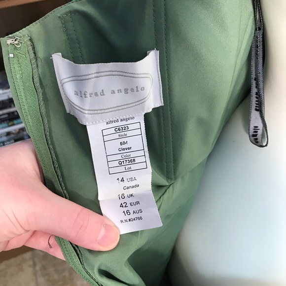 Green Alfred Angelo Halter Dress Size 14 - Picture 7 of 7
